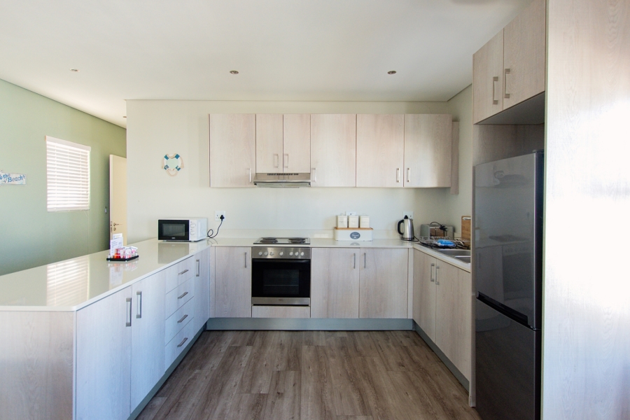 6 Bedroom Property for Sale in Mykonos Western Cape